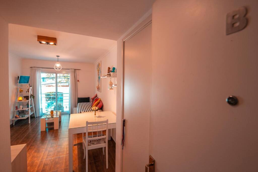 Apartamento Departamento 2 Amb Con Cochera, Aire Y Wifi